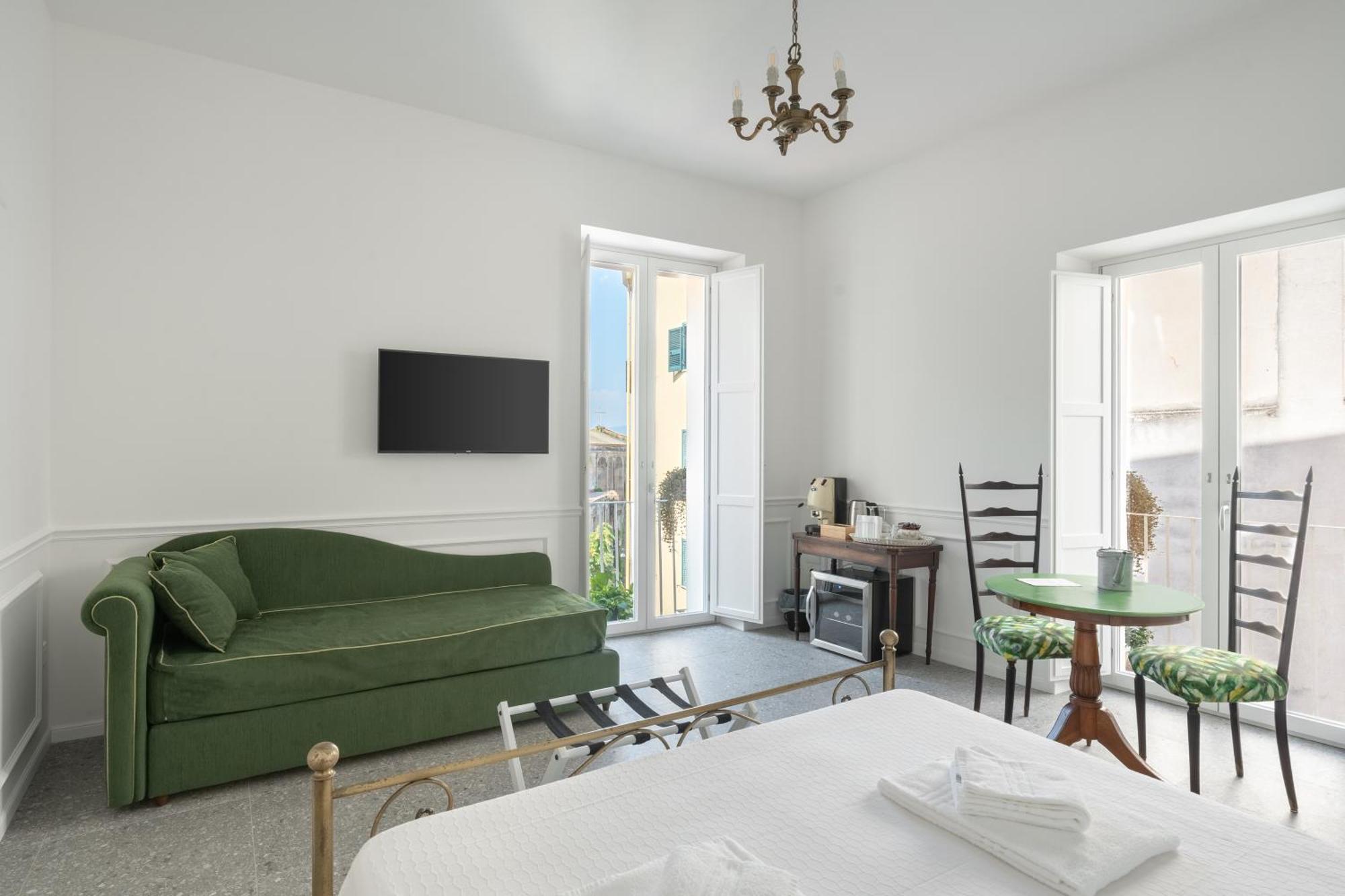 Palazzo Desiderio Apartamento Castellammare di Stabia Exterior foto