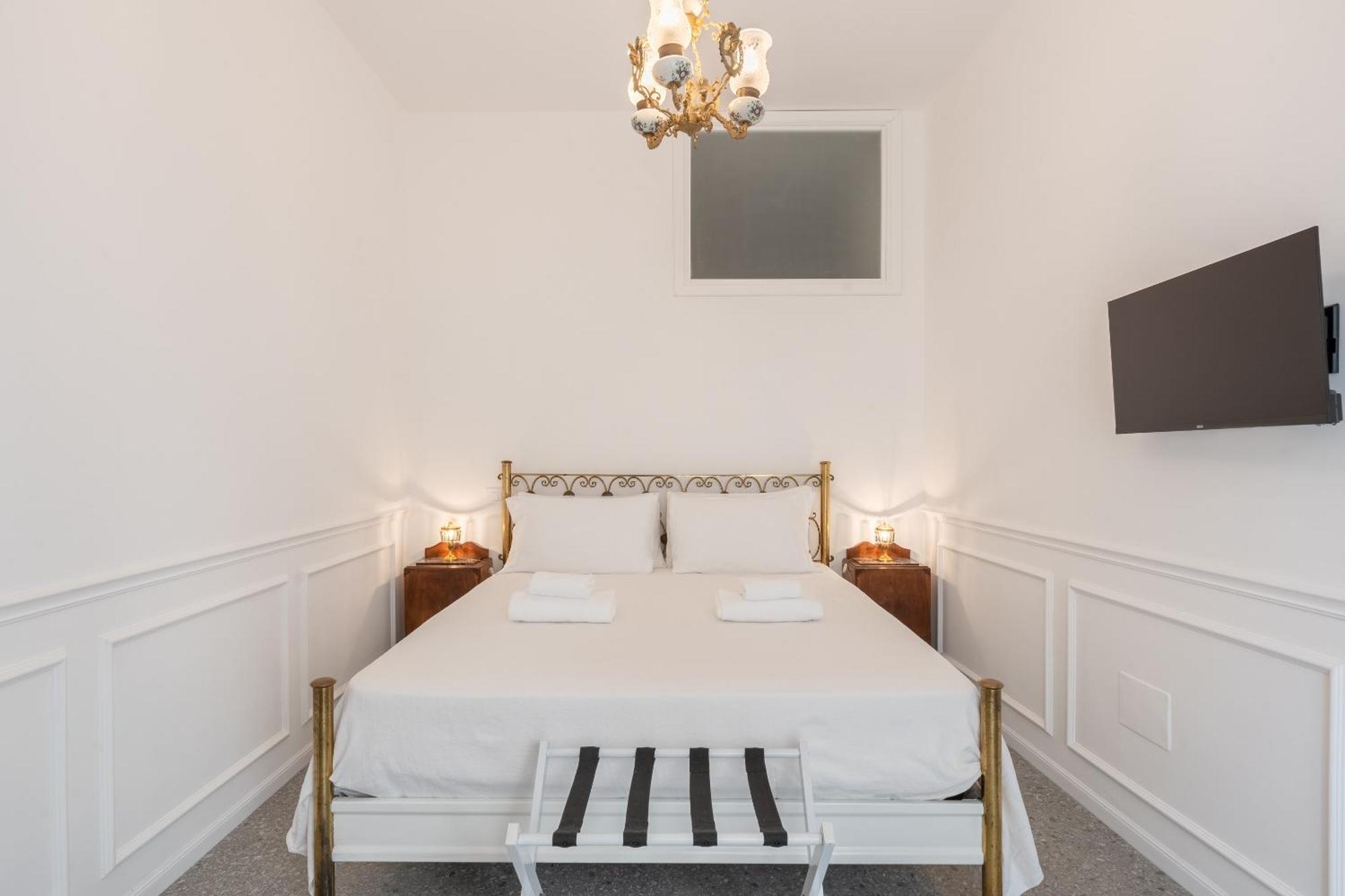 Palazzo Desiderio Apartamento Castellammare di Stabia Exterior foto
