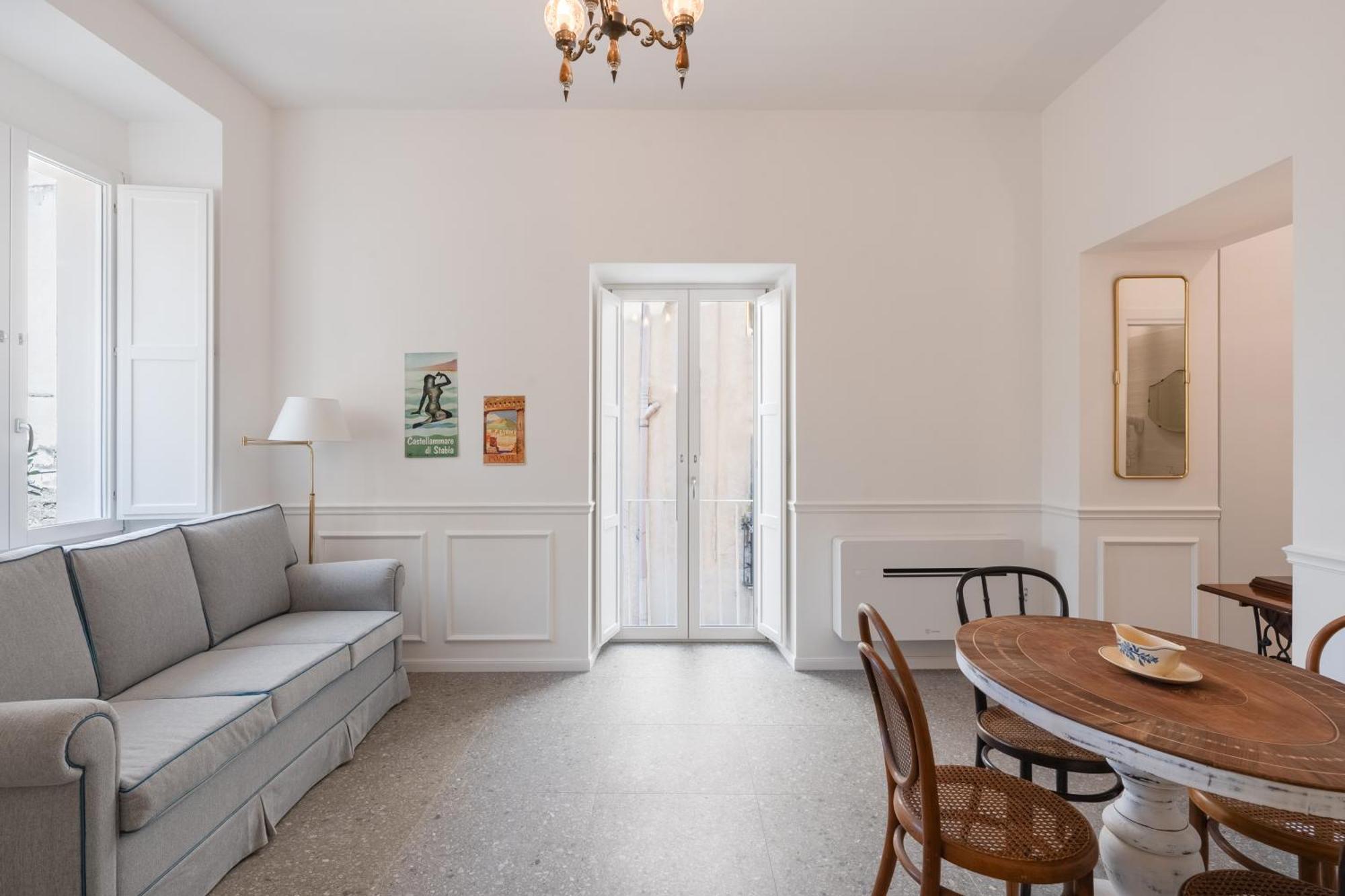 Palazzo Desiderio Apartamento Castellammare di Stabia Exterior foto